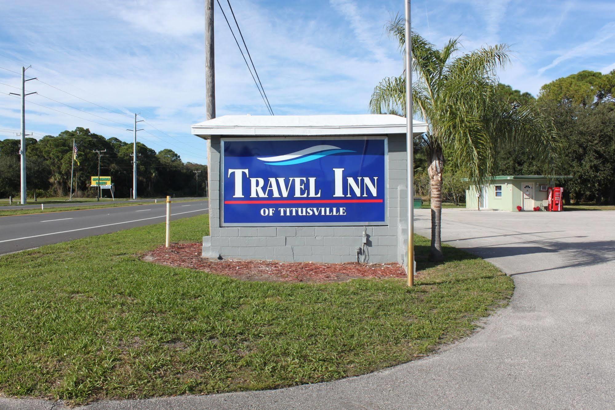 Travel Inn Of Titusville Frontenac Bagian luar foto
